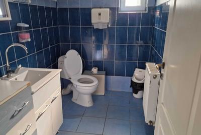 Spațiu comercial, în Petros - 4