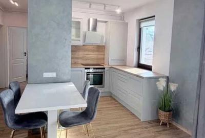 Apartament cu 3 camere decomandat în Florești - 5