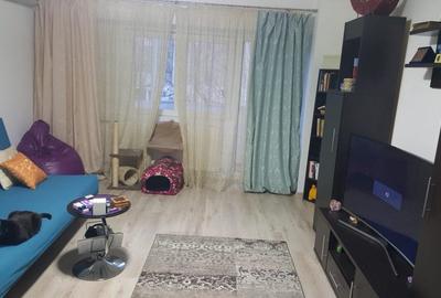 Apartament cu 1 camere decomandat în Vitan Mall