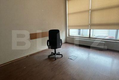 Spațiu comercial, de 180 mp, în Centura - 3