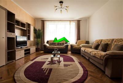 Apartament cu 3 camere decomandat, mobilat în Vasile Aaron - 2