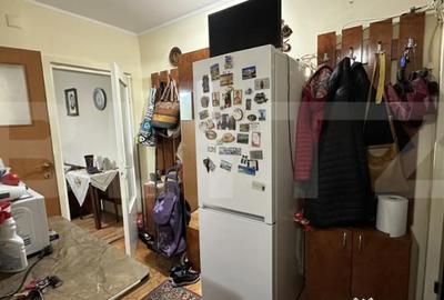 Apartament cu 2 camere semidecomandat în Cantemir