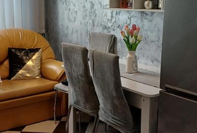 Apartament cu 3 camere decomandat în Sud - 6