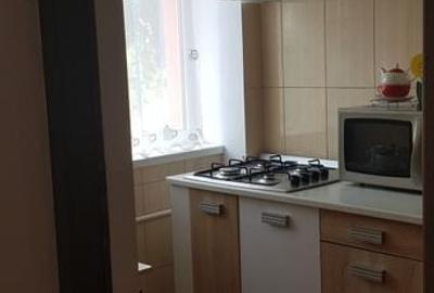 Garsonieră semidecomandată în Titan