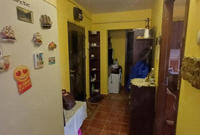 De vanzare 2 camere decomandate, 38.000 euro - 2
