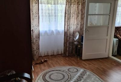Casă cu 6 camere cu Teren 1400 Mp în Central - 11