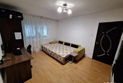 Apartament 2 camere semidecomandat Craiovi?a Noua - 3