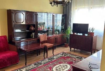 Apartament cu 3 camere decomandat în Central - 2
