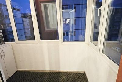 Apartament cu 3 camere decomandat, mobilat în Apărătorii Patriei - 12