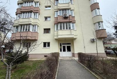 Apartament cu 2 camere decomandat în Lacul Tei - 3