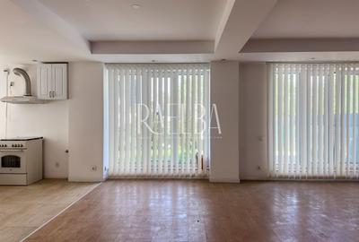 Duplex cu 3 camere cu Canalizare în Central - 4
