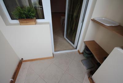 Apartament cu 3 camere decomandat, mobilat în Circumvalațiunii - 23