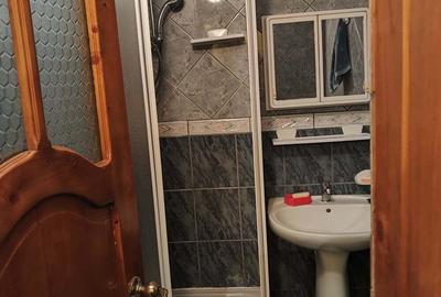 Apartament cu 4 camere decomandat în Micro 3 - 2