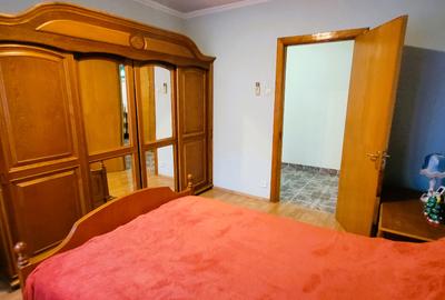 Apartament cu 5 camere decomandat în Păcii - 12