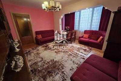 Apartament cu 3 camere semidecomandat în Micro II - 4