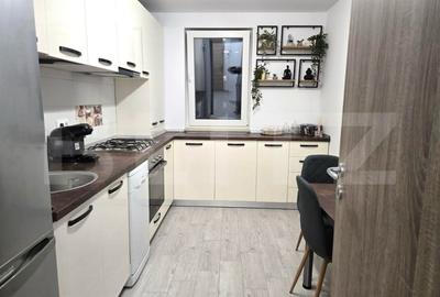 Apartament cu 2 camere decomandat, mobilat în Tractorul - 3