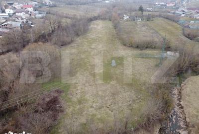 Teren de 3470 mp, în Ocnița - 13