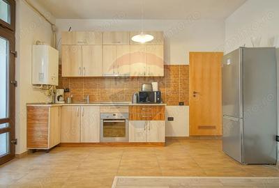 Apartament cu 3 camere decomandat, mobilat în Centrul Istoric - 19