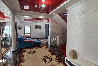 Casă cu 6 camere cu Teren 1000 Mp în Șcheia - 17