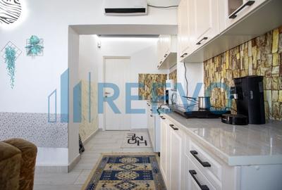 Spațiu comercial, de 430 mp, în Central - 14