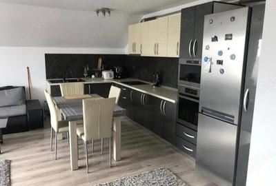 Apartament cu 3 camere decomandat în Central - 2