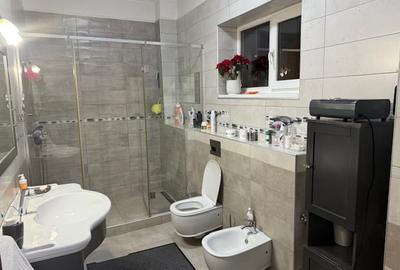 VANZARE CASA VILA - 6