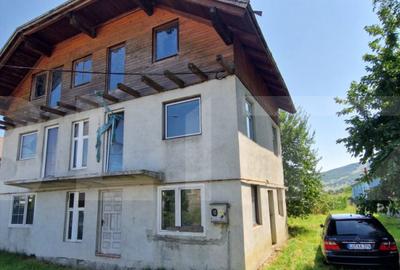 Casă cu 5 camere cu Teren 1500 Mp în Unirea - 3