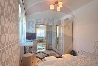 Apartament doua camere vis a vis de Vila Flora Medias - 8