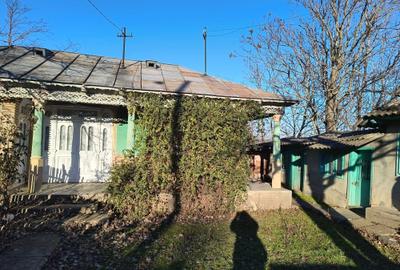 Casă cu 3 camere în Cudalbi - 1