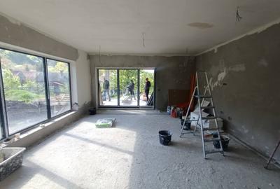 Casă cu 4 camere cu Teren 600 Mp în Central - 4