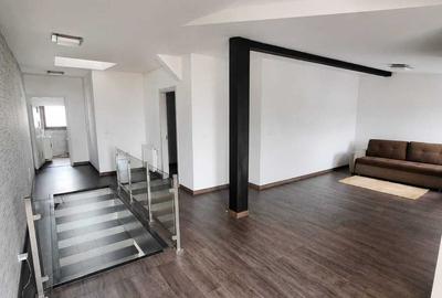 Apartament cu 3 camere decomandat în Central - 3