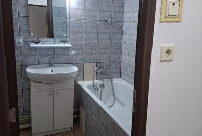 Garsonieră decomandată în Florești - 2