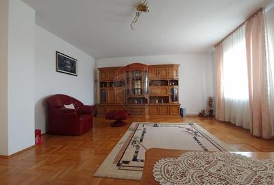 Casă individuală cu 6 camere cu Canalizare în Zvoriștea - 49