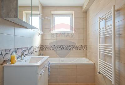 Apartament cu 2 camere decomandat, mobilat în Tractorul - 6