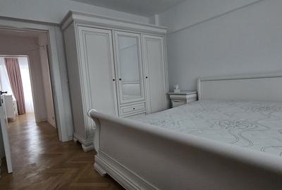 Apartament cu 4 camere decomandat în Ultracentral - 1