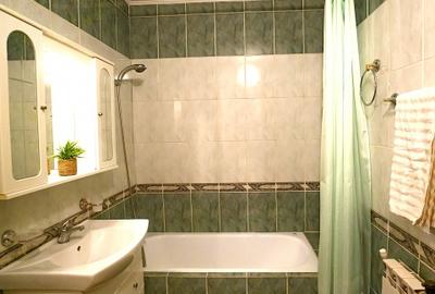 0% comision Apartament 5 camere, living, 2 bai, ideal pentru o familie numeroasa - 8