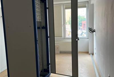 Birou, de 1,300 mp, în Centrul Civic - 5