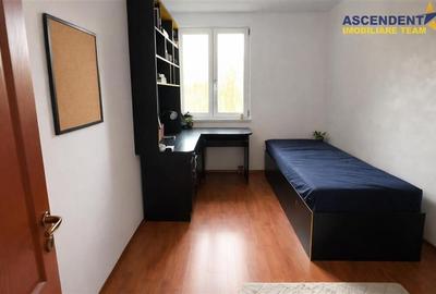 Casă individuală cu 8 camere cu Canalizare în Livezeni - 7