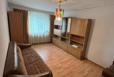 Apartament cu 2 camere decomandat în Nicolina