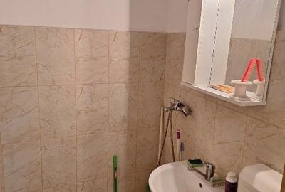 Apartament cu 4 camere decomandat, mobilat în Central - 12