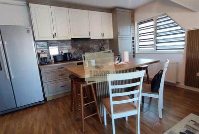 Penthouse 3 camere 2 bai parcare privata si terasa in Arhitectilor - 8