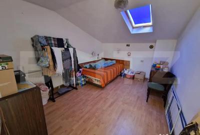 Casă cu 8 camere cu Teren 387 Mp în Central - 8
