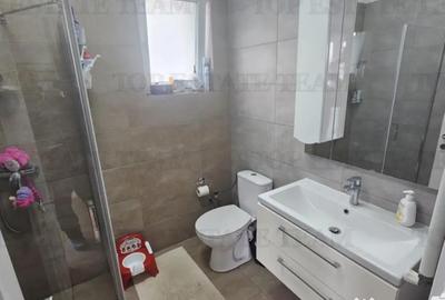 Casă cu 4 camere cu Canalizare în Dragomirești-Deal - 6