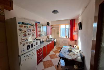 Apartament cu 3 camere decomandat în Tomis Nord - 7