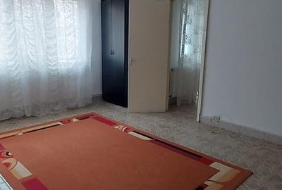 Apartament cu 2 camere semidecomandat în Casa de Cultură - 3