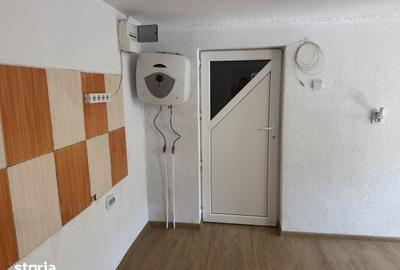 Apartament cu 2 camere în Micro 16 - 1