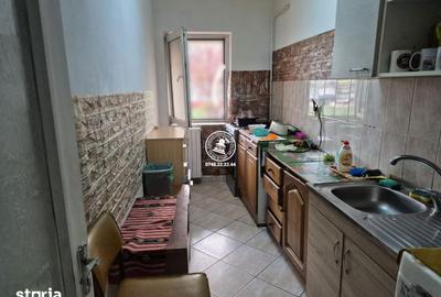 Garsonieră decomandată în Dacia