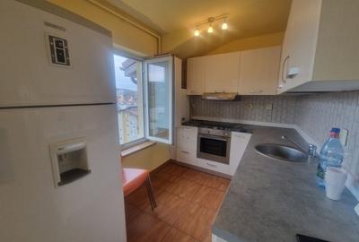 Apartament cu 2 camere semidecomandat, mobilat în Florești - 12