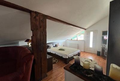 Casă cu Teren 286 Mp în Central - 8