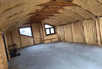 Casă cu 5 camere cu Teren 700 Mp în Unirea - 1